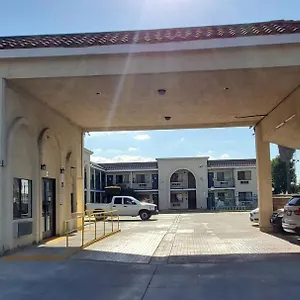 Motel National