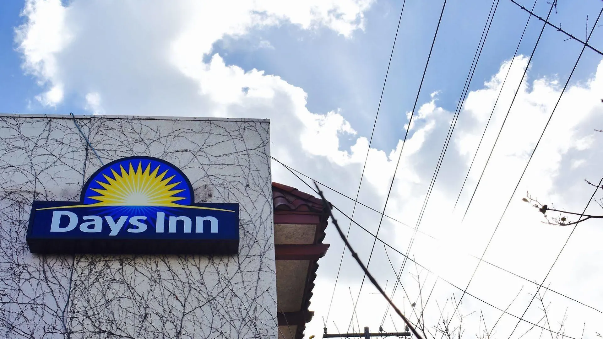 Days Inn By Wyndham Anaheim Near The Park United States